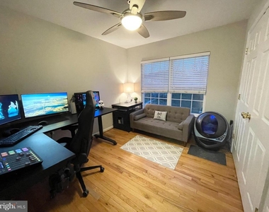 23052 Fontwell Square - Photo Thumbnail 24