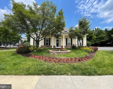 23052 Fontwell Square - Photo Thumbnail 42