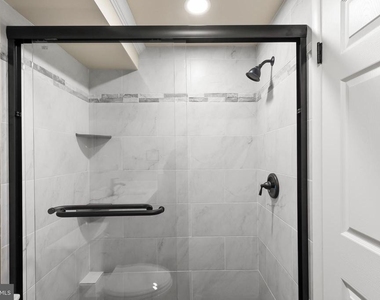 8385 Brockham Drive - Photo Thumbnail 16