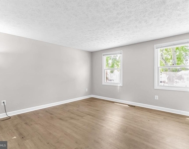 3204 Lockgate Court - Photo Thumbnail 39