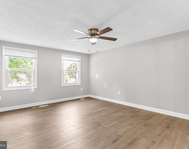 3204 Lockgate Court - Photo Thumbnail 25
