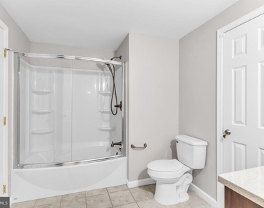 3204 Lockgate Court - Photo Thumbnail 49