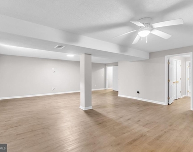 3204 Lockgate Court - Photo Thumbnail 44