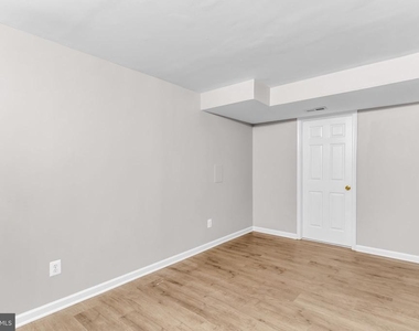 3204 Lockgate Court - Photo Thumbnail 45