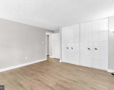 3204 Lockgate Court - Photo Thumbnail 40