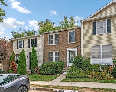 8025 Tyson Oaks Circle - Photo Thumbnail 1