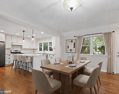 2722 Woodley Place - Photo Thumbnail 8