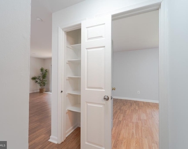 14421 Saguaro Place - Photo Thumbnail 24