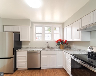 14421 Saguaro Place - Photo Thumbnail 7