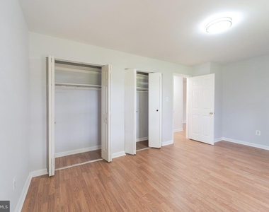 14421 Saguaro Place - Photo Thumbnail 22