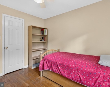 4720 Exeter Street - Photo Thumbnail 30