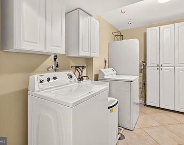 4720 Exeter Street - Photo Thumbnail 46