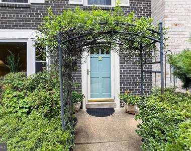 4720 Exeter Street - Photo Thumbnail 47