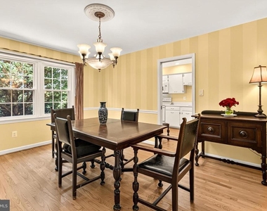 4720 Exeter Street - Photo Thumbnail 12