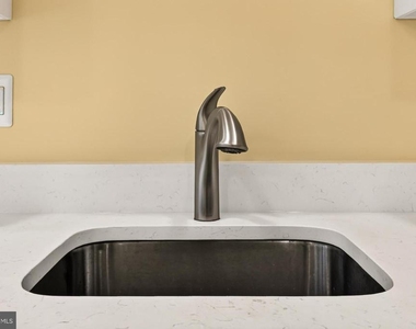 4720 Exeter Street - Photo Thumbnail 18