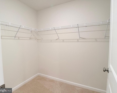 5201 Crooked Lane - Photo Thumbnail 15