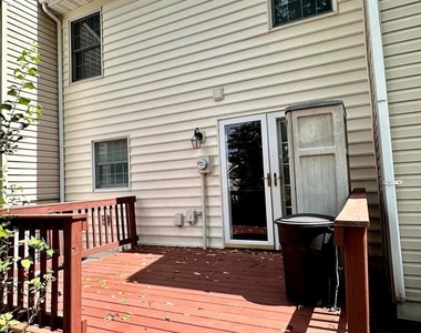 504 Tudor Drive - Photo Thumbnail 27