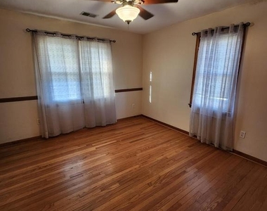 9839 Lees Mill Road - Photo Thumbnail 5
