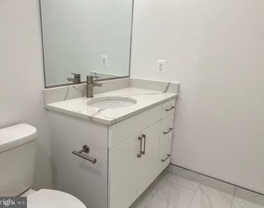 10755 Fairgrounds Drive - Photo Thumbnail 10
