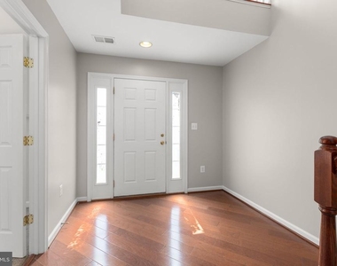 1105 Patrick Street - Photo Thumbnail 1