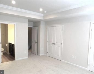 1024 Trestle Drive - Photo Thumbnail 7