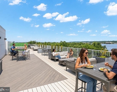 635 Slaters Lane - Photo Thumbnail 44