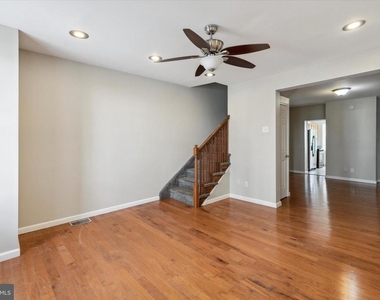137 East Street - Photo Thumbnail 1