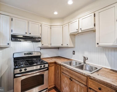 455 Ripka Street - Photo Thumbnail 7
