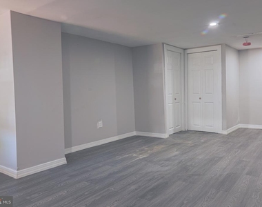 1542 S 57th Street - Photo Thumbnail 18
