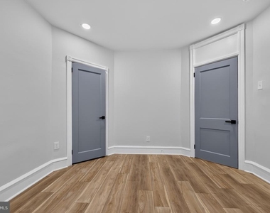 1612 S 56th Street - Photo Thumbnail 6