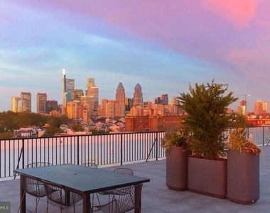 2501 Washington Avenue - Photo Thumbnail 7