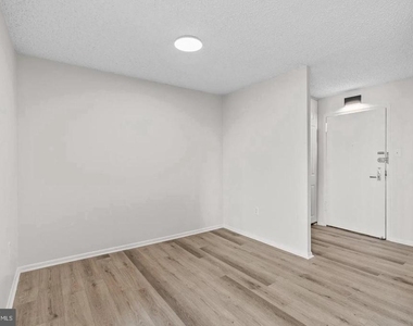 1500 Locust Street - Photo Thumbnail 14
