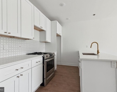 1614 Ridge Avenue - Photo Thumbnail 6