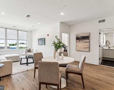 139 W Chelten Avenue - Photo Thumbnail 9