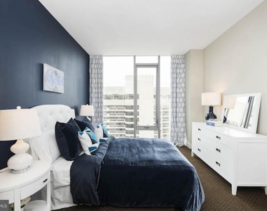 200 N 16th Street - Photo Thumbnail 53