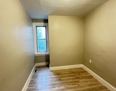 6135 Hegerman Street - Photo Thumbnail 22
