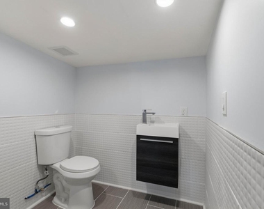 310 N Water Street - Photo Thumbnail 22