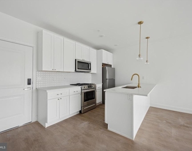 1614 Ridge Avenue - Photo Thumbnail 1
