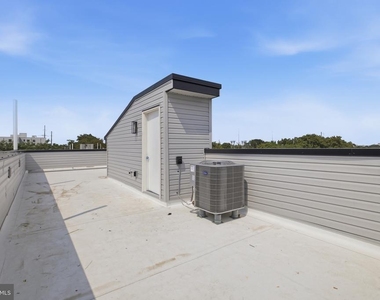 3974 Reno Street - Photo Thumbnail 18