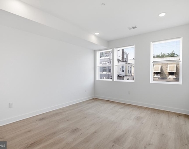 3974 Reno Street - Photo Thumbnail 9