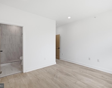 3974 Reno Street - Photo Thumbnail 11