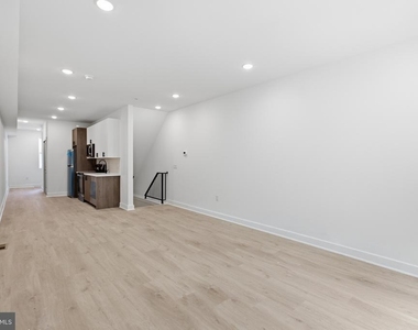 3974 Reno Street - Photo Thumbnail 4