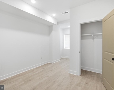 3974 Reno Street - Photo Thumbnail 9