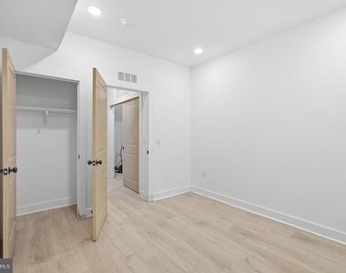 3974 Reno Street - Photo Thumbnail 13
