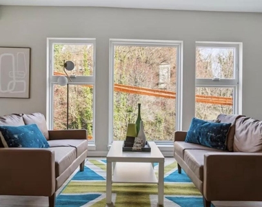 3515 Midvale Avenue - Photo Thumbnail 2