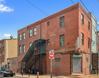 2049 E Hagert Street - Photo Thumbnail 30