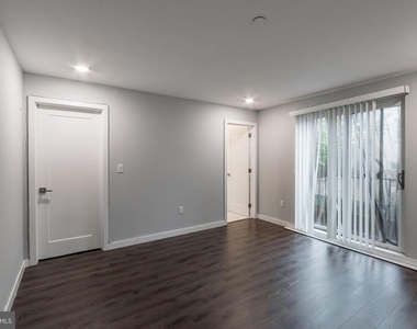 751 N 20th Street - Photo Thumbnail 11