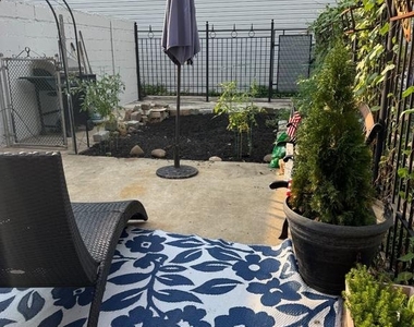 2620 Almond Street - Photo Thumbnail 21