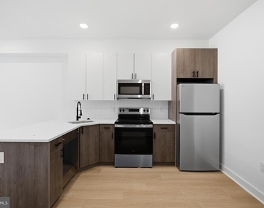 2251 N 12th Street - Photo Thumbnail 3