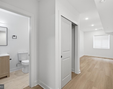 2251 N 12th Street - Photo Thumbnail 11